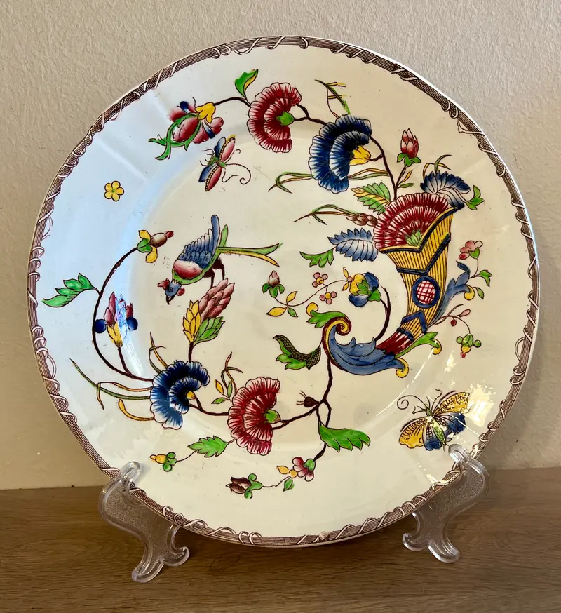 Bord / Dinerbord - ongemerkt maar Nimy - décor in meerdere kleuren met vogel, bloemen en insecten