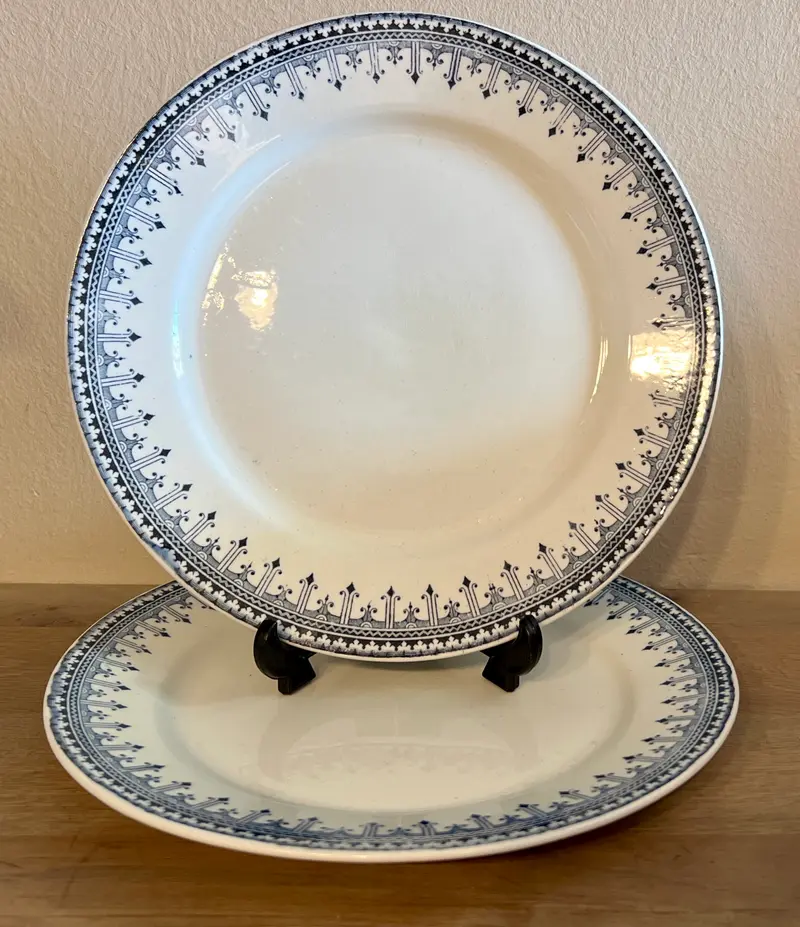 Dinerbord / Eetbord - Petrus Regout - decor BORDURE uitgevoerd in blauw / jeansblauw