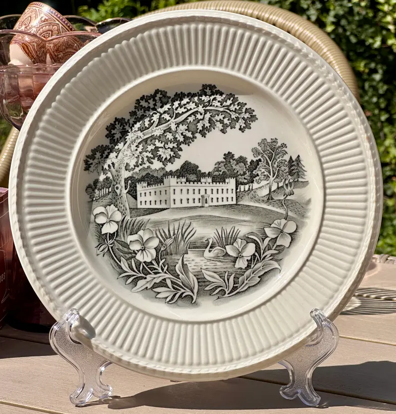 Dinerbord / Eetbord - Wedgwood - RURAL ENGLAND PRINTS - Great Barr Hall uitgevoerd in grijs met gebroken wit