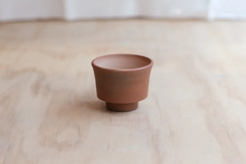 Hiroto Ono unglazed cup red
