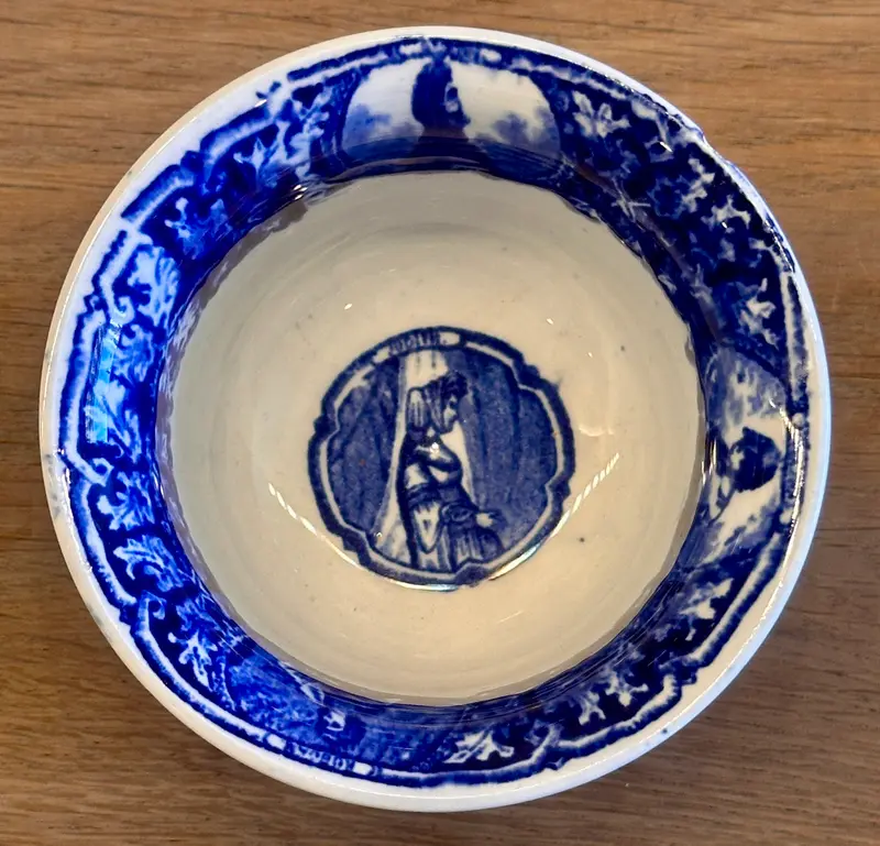 Kommetje - ongemerkt maar B.F. (Boch Frères) - décor ANCIEN TESTAMENT uitgevoerd in blauw