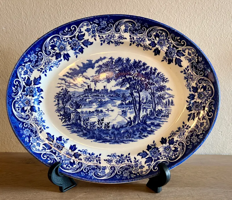 Schaal / Bord - plat, ovaal, model - Broadhurst Staffordshire - Ironstone - made in England - decor FISHERMAN/THE ENGLISH SCENE uitgevoerd in blauw